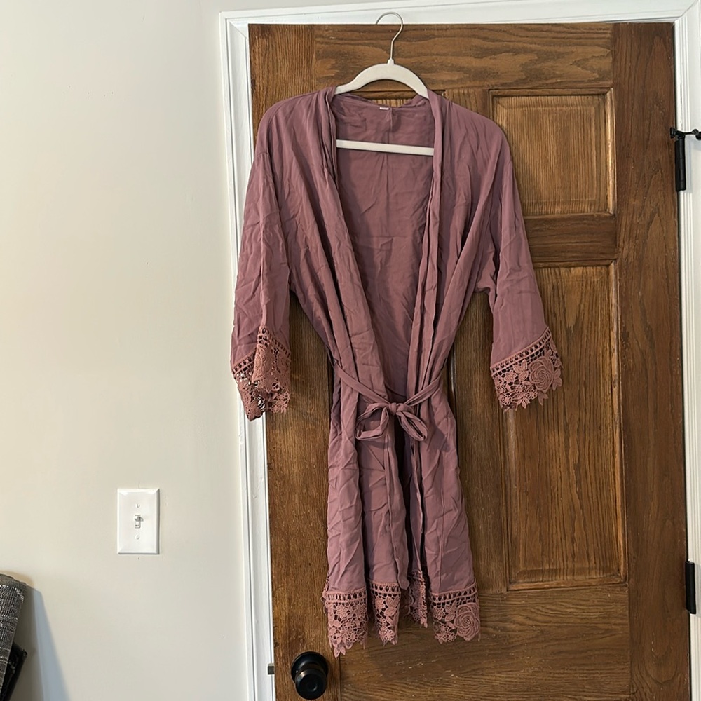Mauve lace robe